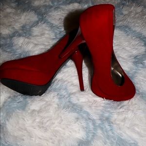 Red heel